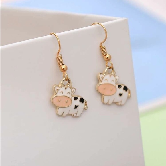 Urban Outfitters Jewelry - sold on curtsy